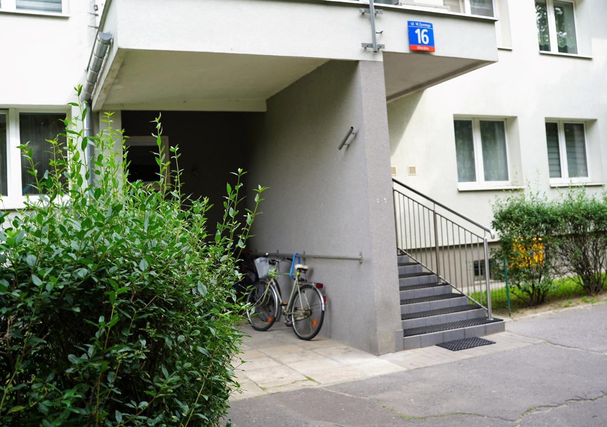 Nice Apartament With Small Tub Varşova Dış mekan fotoğraf